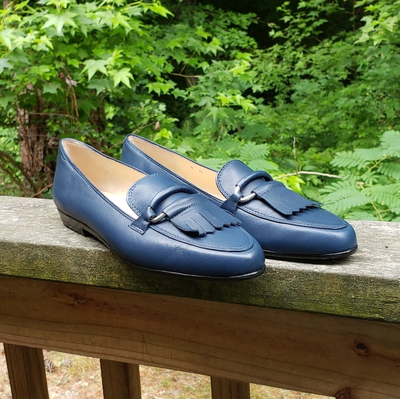 Amalfi Shoes - Amalfi Gorgeous Italian Navy Blue Loafers 😍